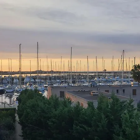 Duplex, Ambiance Nature Avec Vue Sur Les Bateaux Apartment Gruissan