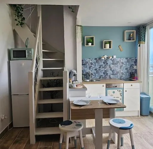 Duplex, Ambiance Nature Avec Vue Sur Les Bateaux * Груиссан
